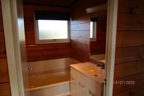 Photo of property in 21 Weggery Drive, Waikanae Beach, Waikanae, 5036