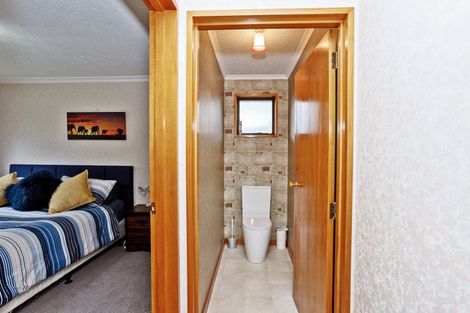 Photo of property in 35 Craig Street, Waikiwi, Invercargill, 9810