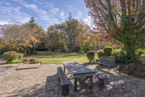 Photo of property in 602 Yaldhurst Road, Yaldhurst, Christchurch, 7676