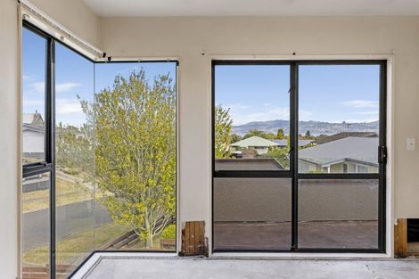 Photo of property in 39 Saint James Street, Richmond Heights, Taupo, 3330