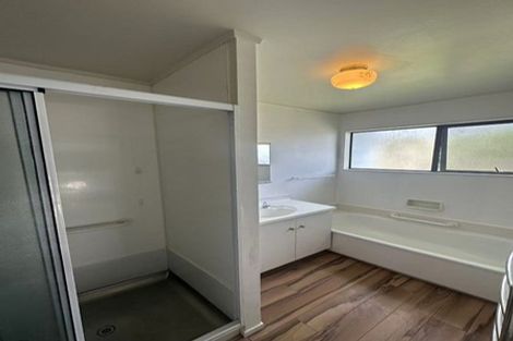 Photo of property in 3/21 College Road, Northcote, Auckland, 0627