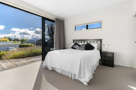 Photo of property in 7 Daniels Terrace, Wanaka, 9305