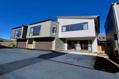 Photo of property in 14d Serjeant Street, Henderson, Auckland, 0612