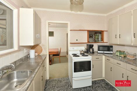 Photo of property in 135 King Street, Hikurangi, 0114