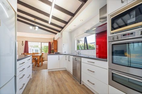 Photo of property in 17 Dundas Street, Whitianga, 3510