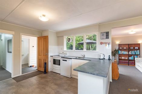 Photo of property in 42 Sunshine Crescent, Kelson, Lower Hutt, 5010