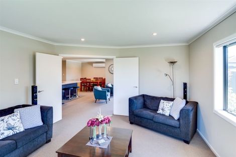 Photo of property in 4 Hawea Place, Poraiti, Napier, 4112