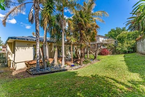 Photo of property in 1/70 Howe Street, Howick, Auckland, 2014