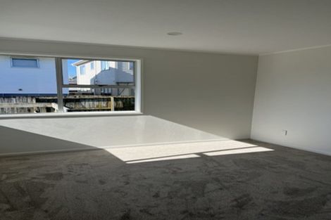 Photo of property in 36 Hope Farm Avenue, Pakuranga Heights, Auckland, 2010