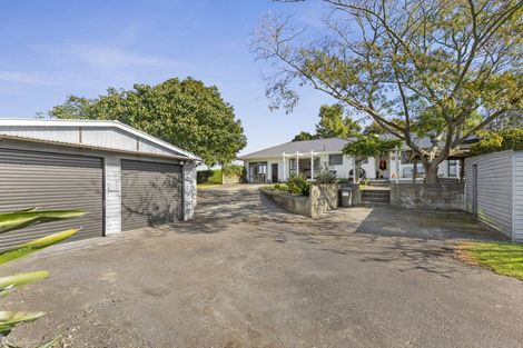 Photo of property in 41 Mountain Road, Sentry Hill, New Plymouth, 4373