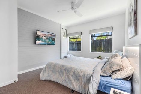 Photo of property in 728 Papamoa Beach Road, Papamoa Beach, Papamoa, 3118