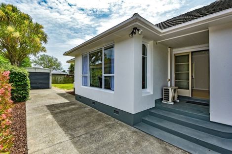 Photo of property in 63 Acacia Avenue, Upper Riccarton, Christchurch, 8041