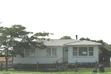 Photo of property in 273 Swanson Road, Henderson, Auckland, 0610