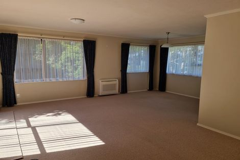 Photo of property in 29 Westhaven Drive, Tawa, Wellington, 5028