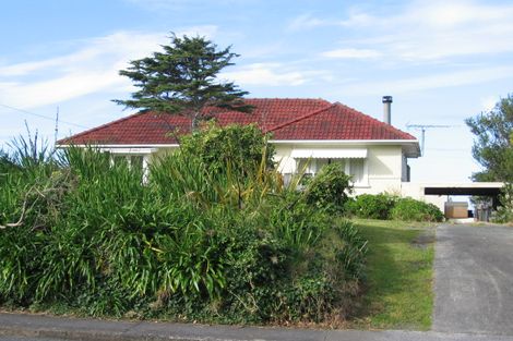 Photo of property in 27 Hauraki Road, Leigh, Warkworth, 0985