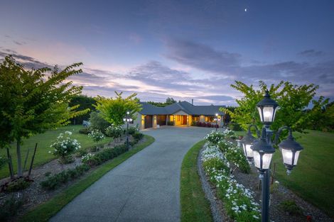 Photo of property in 7 Dobsons Lane, Kelvin Grove, Palmerston North, 4470