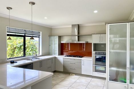 Photo of property in 56 Oakway Drive, Schnapper Rock, Auckland, 0632