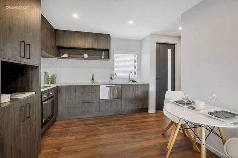 Photo of property in 11/27 New Brighton Road, Shirley, Christchurch, 8061