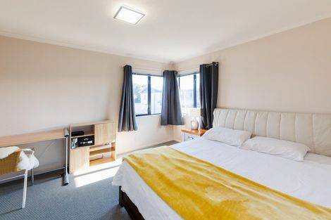 Photo of property in 152 Park Road, West End, Palmerston North, 4410