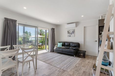 Photo of property in 1437 Clevedon Kawakawa Road, Kawakawa Bay, Papakura, 2585
