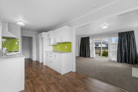 Photo of property in 54 Tuhikaramea Road, Dinsdale, Hamilton, 3204