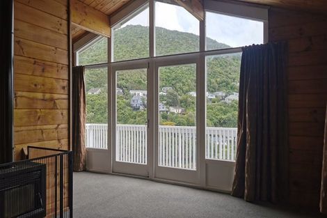 Photo of property in 54 Croydon Street, Karori, Wellington, 6012