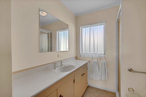 Photo of property in 12 Penlington Place, Havelock North, 4130