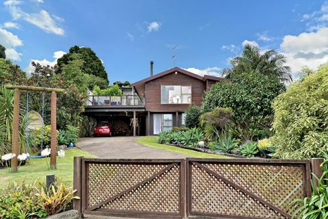 Photo of property in 66 Ronald Avenue, Glenbrook, Waiuku, 2681