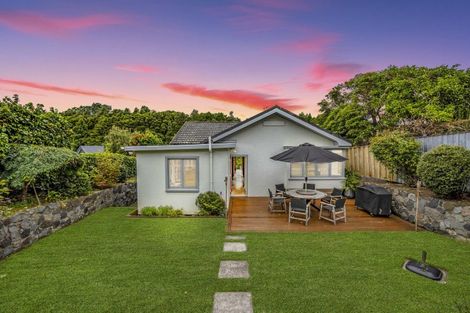Photo of property in 42 Brooklands Road, Brooklands, New Plymouth, 4310