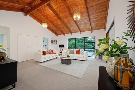 Photo of property in 4 Rhinevale Close, Henderson, Auckland, 0612