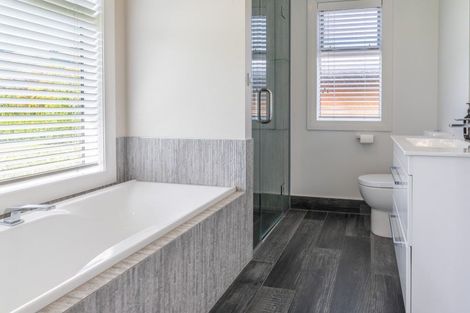 Photo of property in 45/500 Kinloch Road, Kinloch, Taupo, 3377