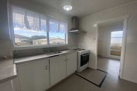 Photo of property in 52 Boundary Road, Clover Park, Auckland, 2019