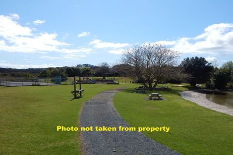 Photo of property in 35 Rangitane Loop Road, Kerikeri, 0294