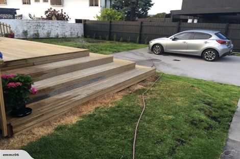 Photo of property in 63a Kiwi Esplanade, Mangere Bridge, Auckland, 2022