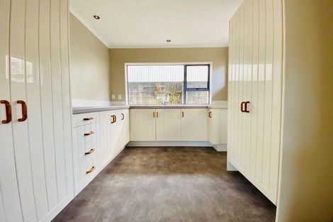 Photo of property in 2/49 Sackville Street, Fitzroy, New Plymouth, 4312