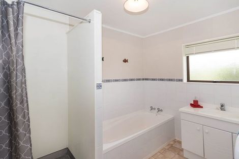 Photo of property in 1/64 Marne Road, Papakura, 2110