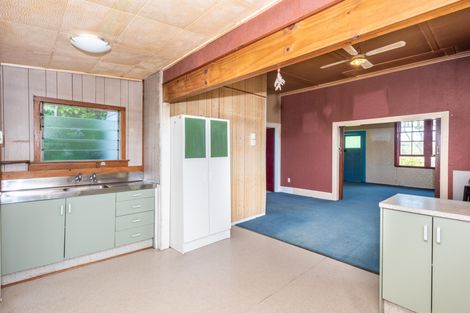 Photo of property in 60 Cliff Road, Te Karaka, 4022
