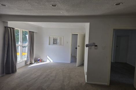 Photo of property in 49a Halver Road, Hillpark, Auckland, 2102