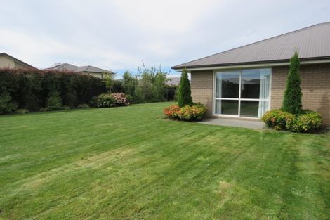 Photo of property in 75 Somerville Crescent, Aidanfield, Christchurch, 8025