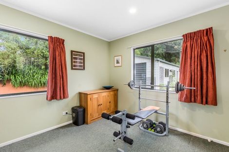 Photo of property in 15a Mahoe Street, Tawa, Wellington, 5028
