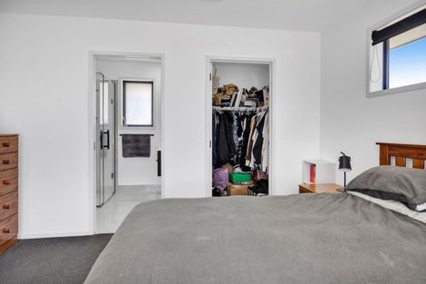 Photo of property in 35 County Drive, Hawera, 4610