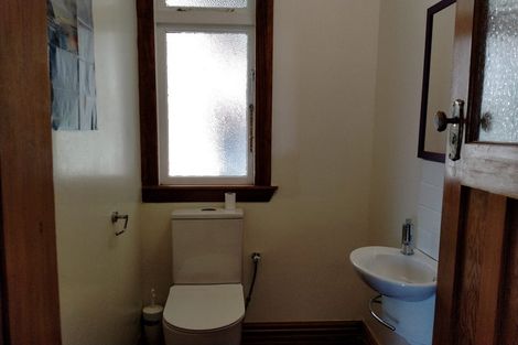 Photo of property in 112 Grafton Road, Roseneath, Wellington, 6011