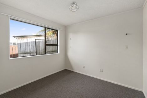 Photo of property in 64 Atkinson Avenue, Otaki Beach, Otaki, 5512