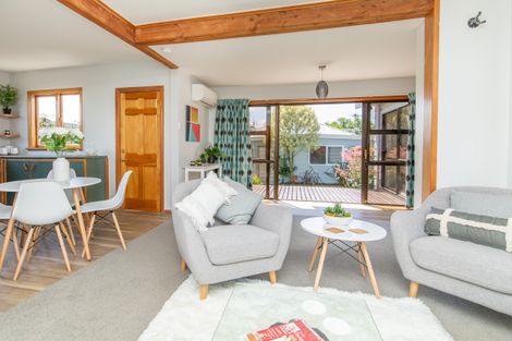 Photo of property in 2/146 Beach Road, North New Brighton, Christchurch, 8083
