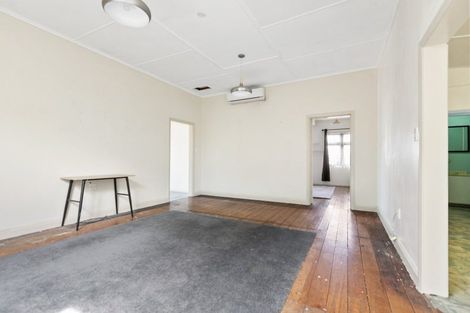 Photo of property in 9 Tamumu Road, Waipawa, 4210