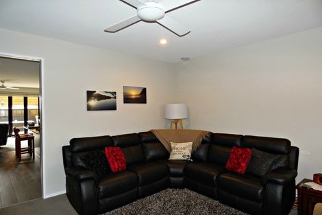 Photo of property in 44 Squadron Drive, Hobsonville, Auckland, 0616