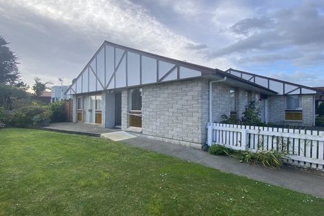 Photo of property in 1/510 Heretaunga Street East, Hastings, 4122