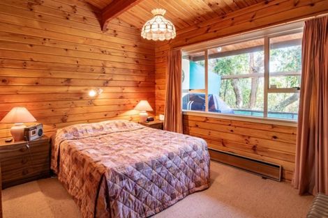 Photo of property in 19 Hempleman Drive, Akaroa, 7520