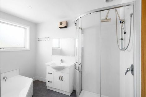 Photo of property in 42 Burnett Street, Oxford, 7430