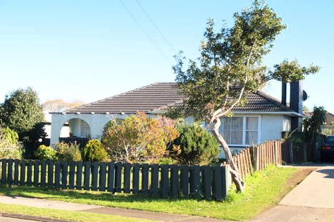 Photo of property in 29 Mcburney Place, Mangere East, Auckland, 2024